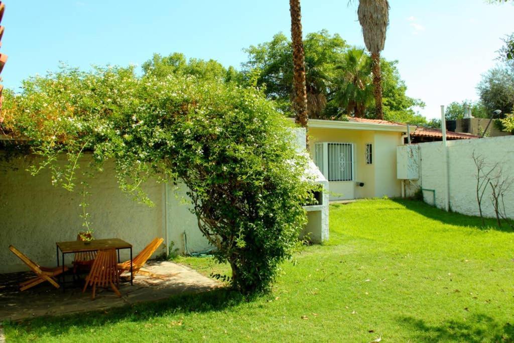 Vila Big Beautiful House With Garden In 5Ta Seccion Neighbourhood Mendoza Exteriér fotografie